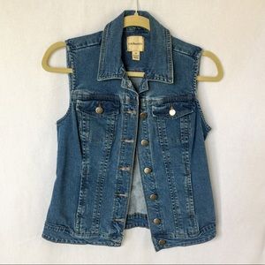 Vintage Denim Vest!  G. H. Bass & Co.  XS
